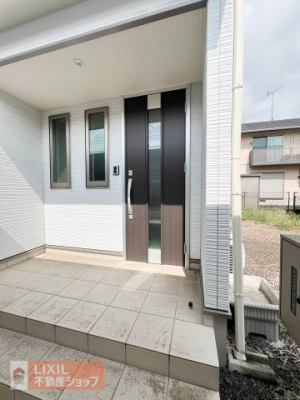 ���� �y���n�ʐ^�z�X�^�C���b�V���Ȍ��փh�A�ł��B