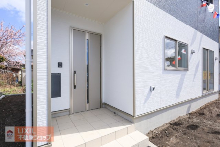  �y�G���g�����X�z���n�����ʐ^�B�������Ƃ������ցB���s���̂���|�[�`�ŉJ�̓������S�ł��B