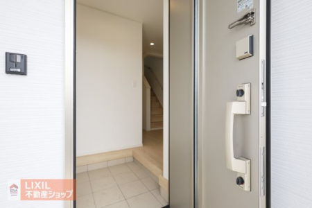  �y�h�Ɛݔ��z���n�����ʐ^�B�Q�d�ň��S�̃_�u�����b�N�B