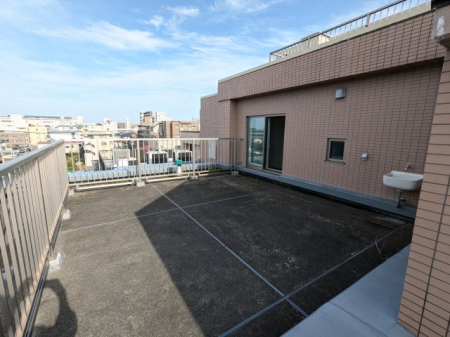 �o���R�j�[ ���[�t�o���R�j�[�ł��ƃr�A�K�[�f���͂������ł���