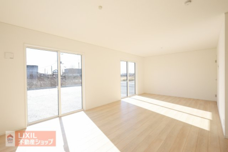  �y���r���O�_�C�j���O�z���n�����ʐ^�B�Ƒ��ŉ߂����邭�났�̋��