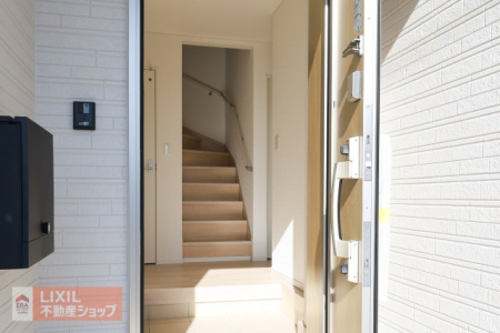  �y�h�Ɛݔ��z���n�����ʐ^�B�Q�d�ň��S�̃_�u�����b�N�B