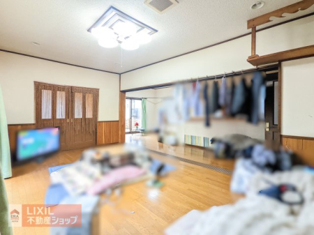 ���̑����� �V�䂪�����A�J���I�ȋ�Ԃ̗m���ł��B��ƃX�y�[�X�Ƃ��Ă�Ƒ��̒c�R�X�y�[�X�Ƃ��ďd�󂵂܂��B