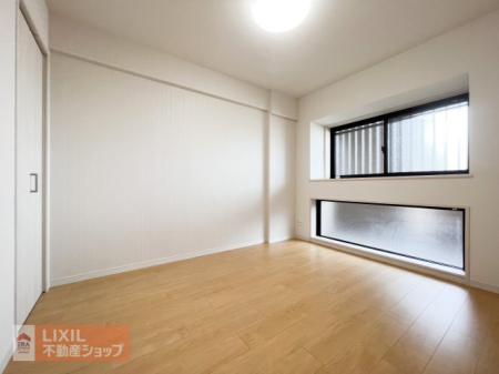 �q������ ���������̎��Ԃ��؂ɂł���A�Ɨ����̍������K�Ȍ���ԁB