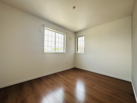 �q������ -