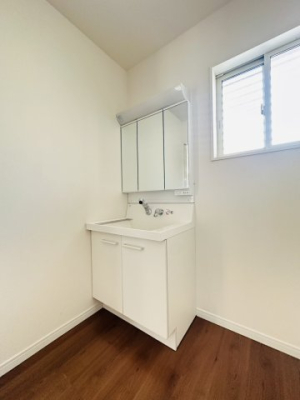 ���ʑ�E���ʏ� -