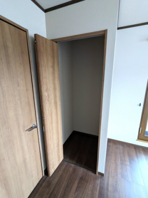 ���[ �����߂̎��[���������܂��B