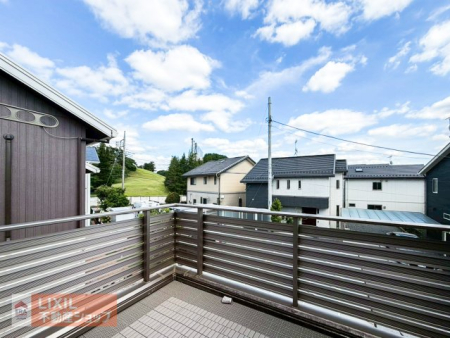 �o���R�j�[ �L��������肵���o���R�j�[�B�V�C�̗ǂ����̓e���X�Ƃ��Ă������p����������悤�ȍL���o���R�j�[�B���n�ōL�������̌��������B