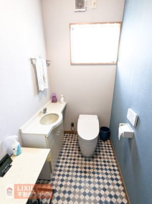 �g�C�� ���ʑ�̂���L���g�C���ł��B