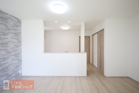  �y�_�C�j���O�z���n�����ʐ^�B�Ƒ��ł��낰��_�C�j���O�ł��B