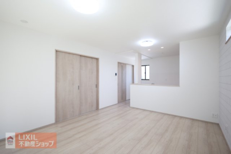  �y���r���O�_�C�j���O�z���n�����ʐ^�B�Ƒ��ŉ߂����邭�났�̋��