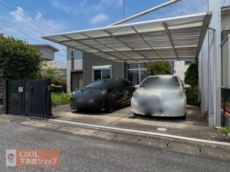  �L���ɂ����������Ƃ�̂��钓�ԃX�y�[�X���m�ۂ��Ă��܂��I�h�A��傫���J���Ă������Ə��~��ł��邽�߁A�����Ȃ��q�l�����邲�Ƒ������S�ł���