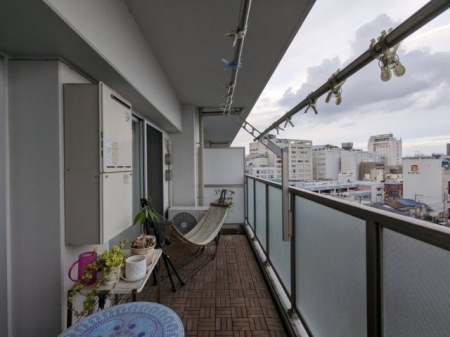�o���R�j�[ -