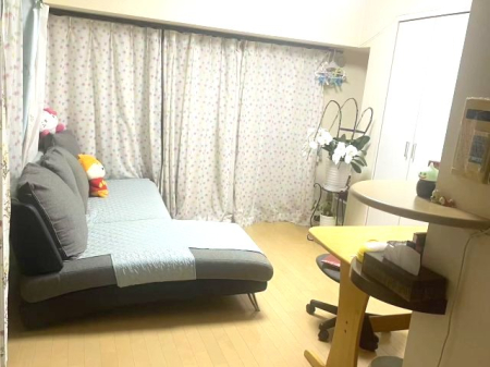 ���r���O -