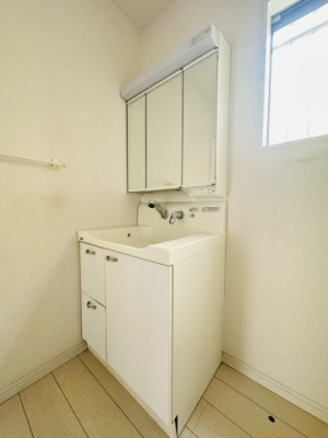 ���ʑ�E���ʏ� -