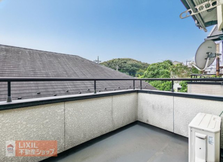 �o���R�j�[ �Q�K�o���R�j�[��2�����������܂��B�e�m���ɖʂ��Ă�����󕨂���荞��Ŏ��[���邱�Ƃ��ł���̂łƂĂ��֗��ł��B���z�c���Q�����璼�ڃo���R�j�[�ցA���z�c�͂��ł��t�J�t�J