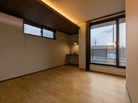 �Q�� -