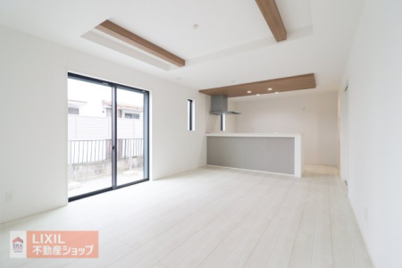 �y���r���O�_�C�j���O�z���n�����ʐ^�B�Ƒ��ŉ߂����邭�났�̋��